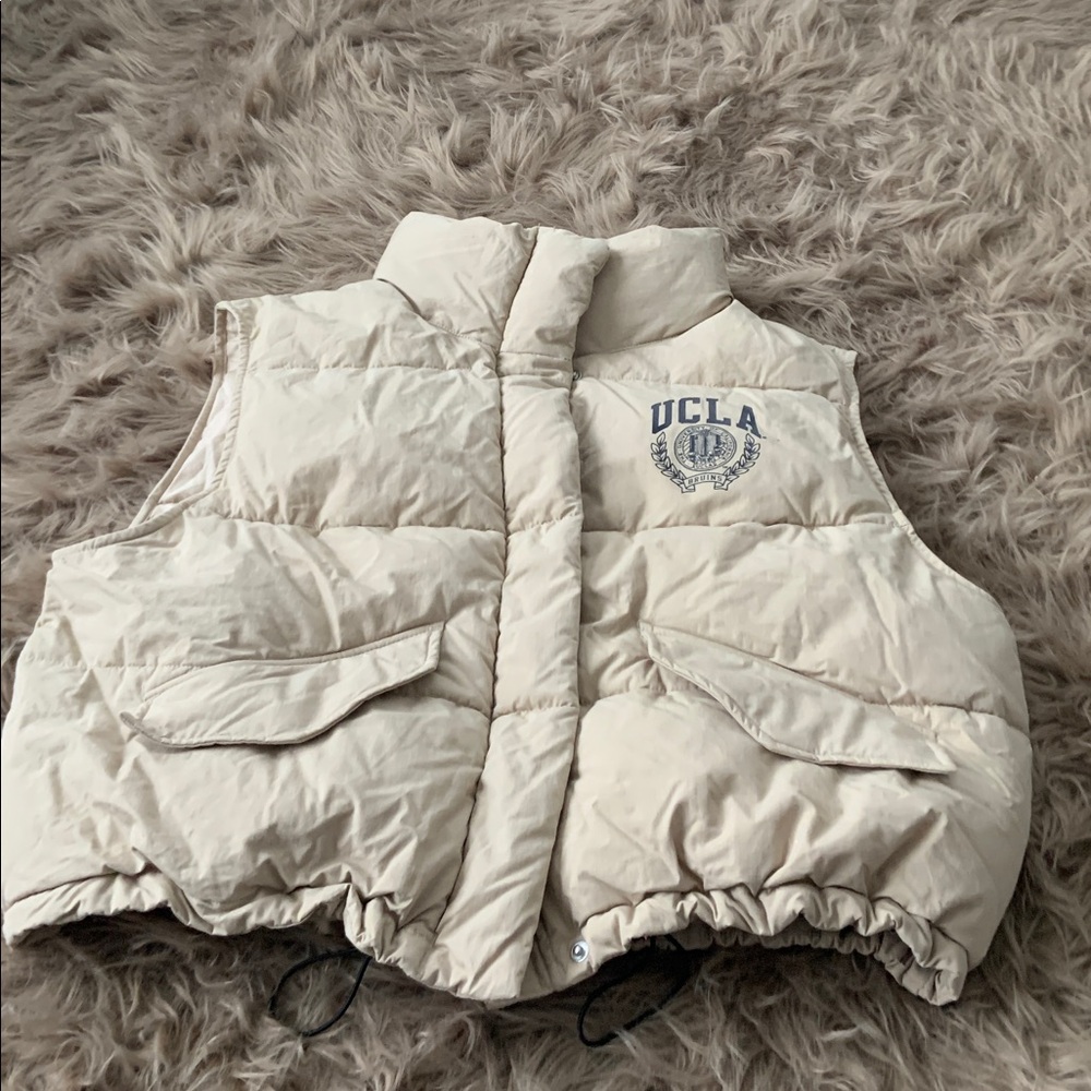 H&M Tan Puffer Vest L